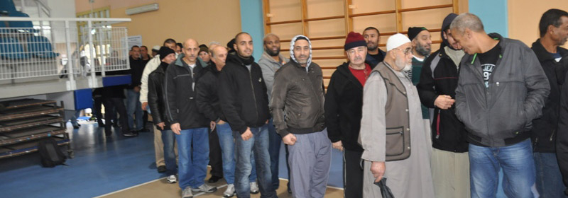 بالفيديو: إقبال كبير من أهالي مدينة يافا للادلاء بأصواتهم في انتخابات الهيئة الاسلامية